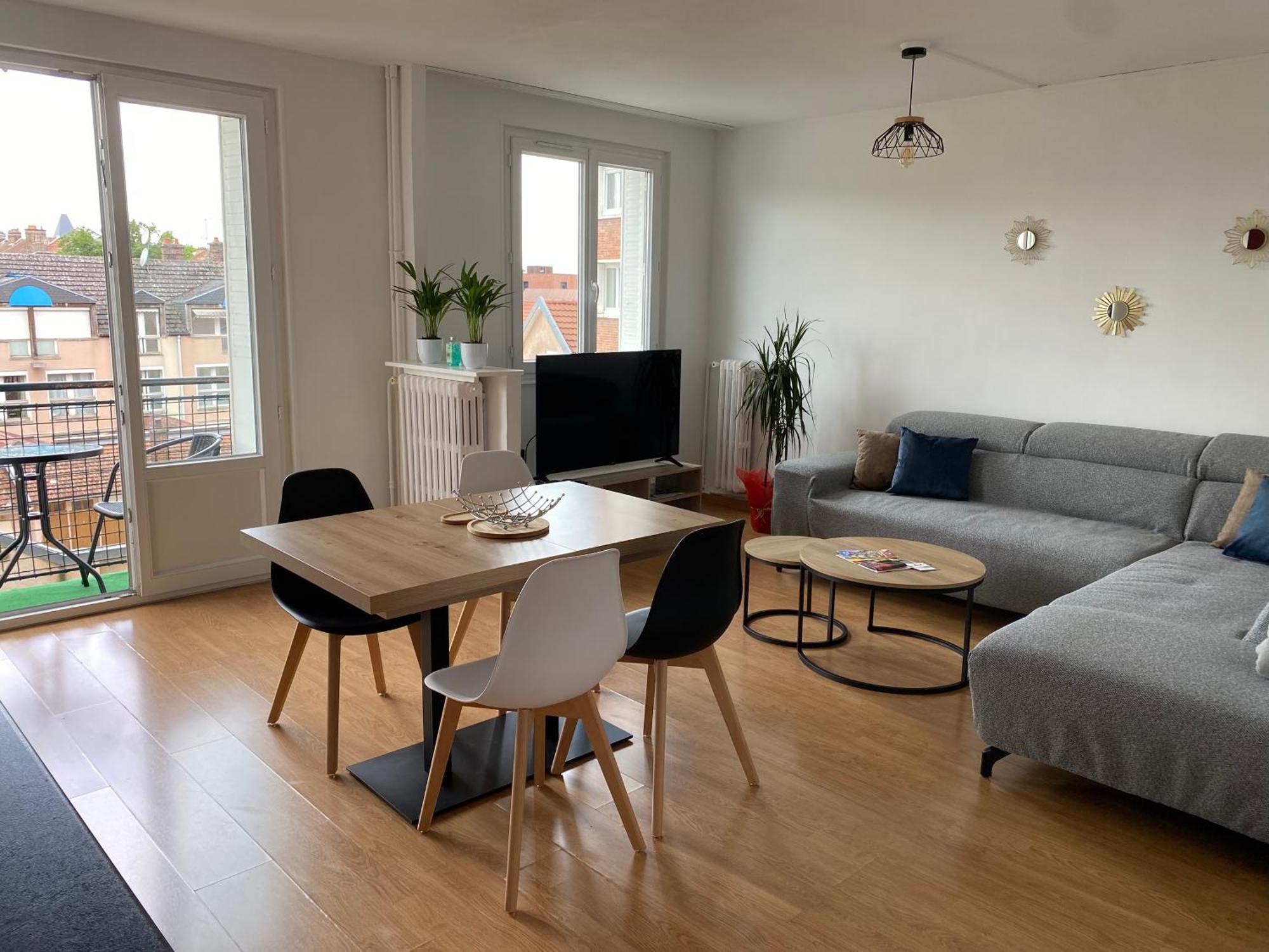 Apartment Chez Julien Troyes